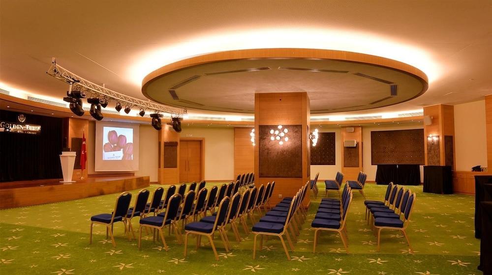Grand Pasha Luxury Central Nicosia Hotel & Casino Eksteriør bilde
