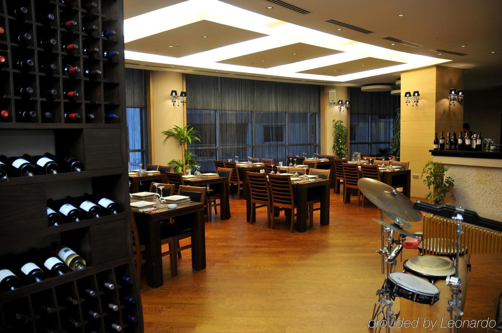 Grand Pasha Luxury Central Nicosia Hotel & Casino Restaurant bilde