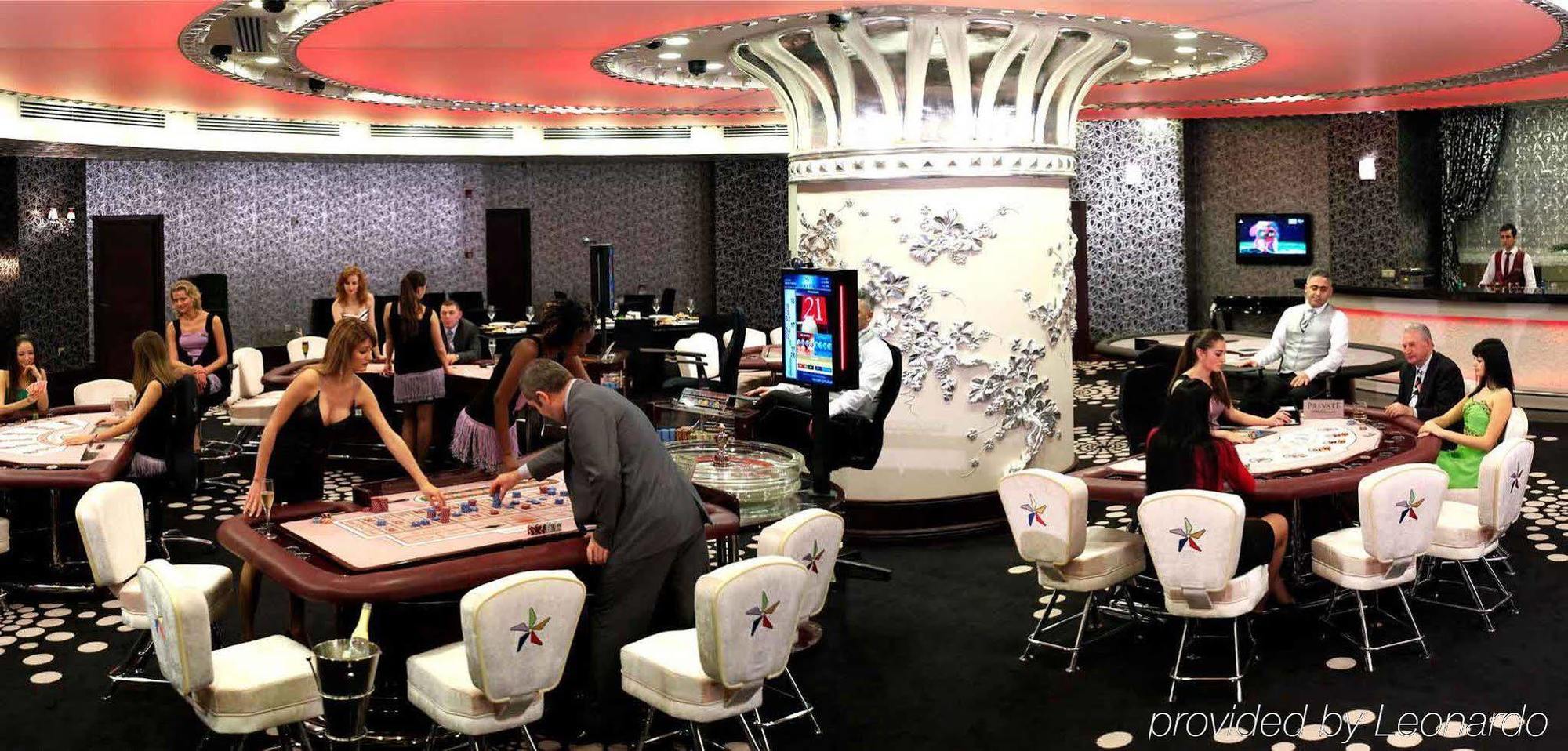 Grand Pasha Luxury Central Nicosia Hotel & Casino Restaurant bilde