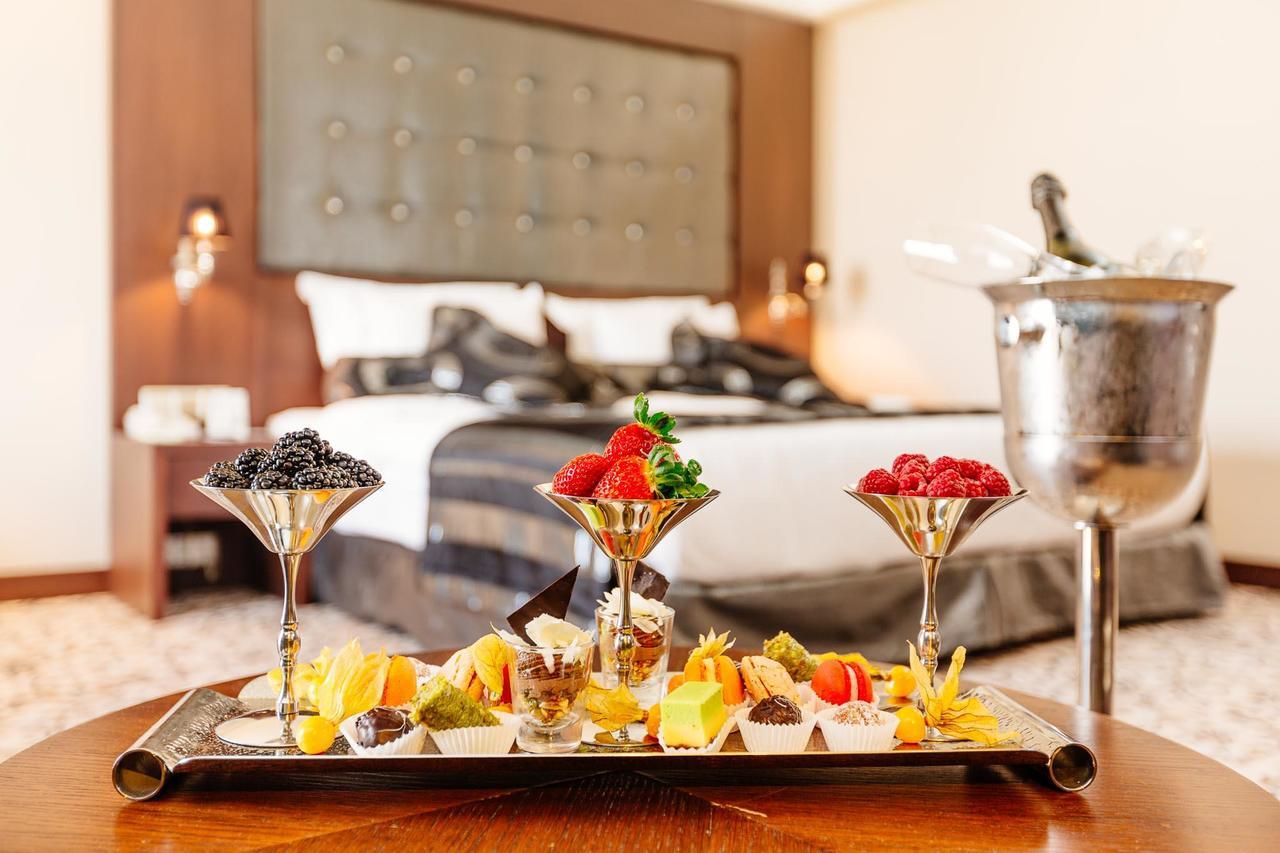 Grand Pasha Luxury Central Nicosia Hotel & Casino Eksteriør bilde
