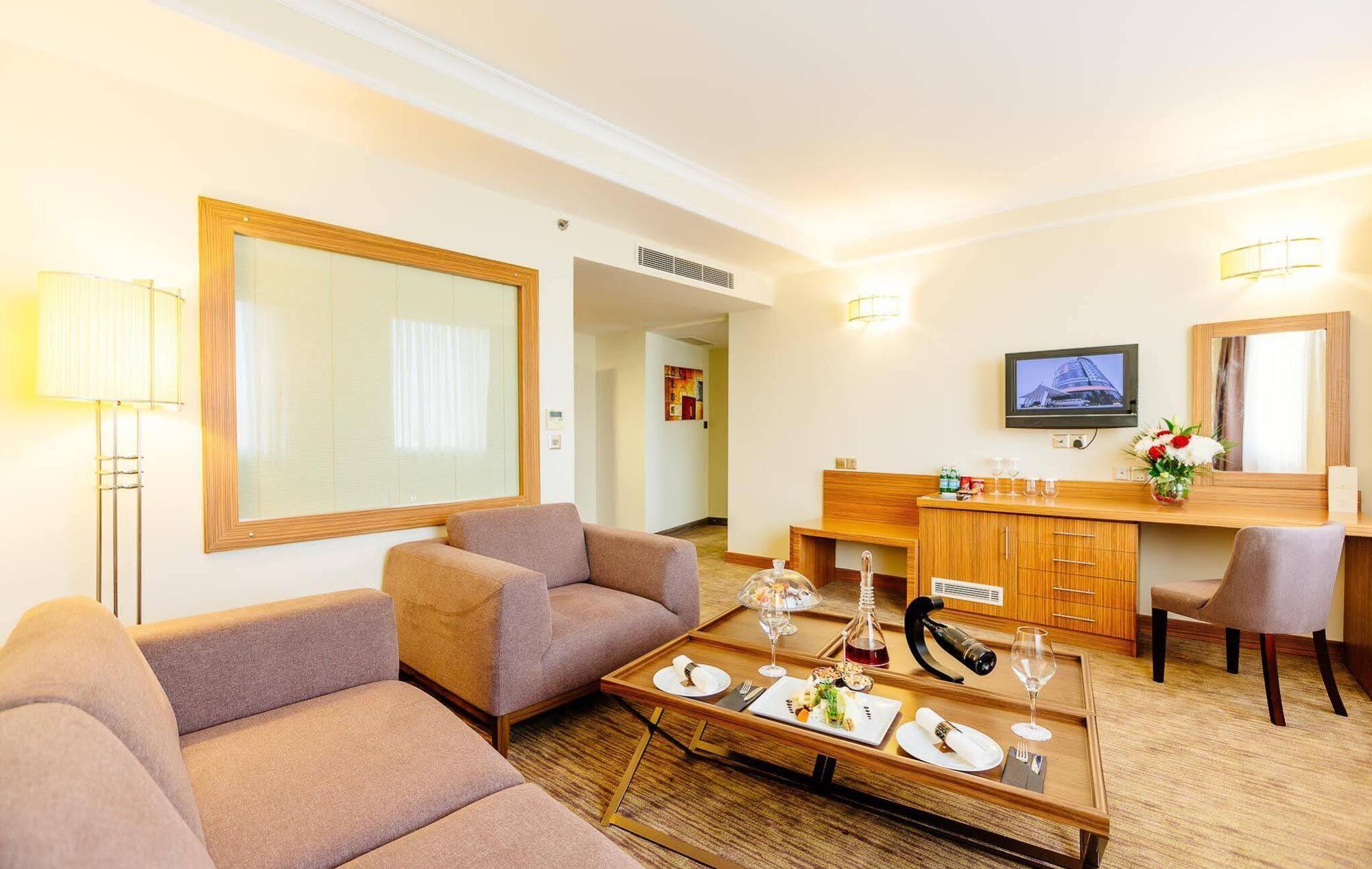 Grand Pasha Luxury Central Nicosia Hotel & Casino Eksteriør bilde